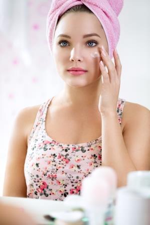 Best Skin Care Tips To Have A Glowing Skin This Winter