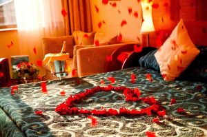 How to make the best of your Wedding Night (2)
