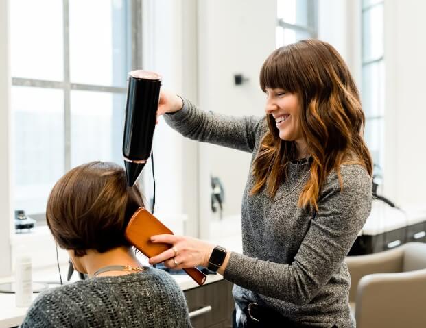 How to select the right hairstylist 
